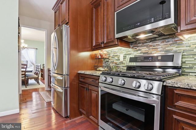 505 BROOKSHIRE DR, Lancaster, PA 17601