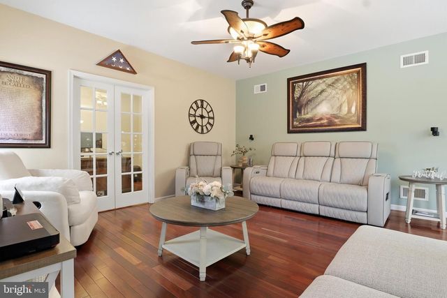 505 BROOKSHIRE DR, Lancaster, PA 17601