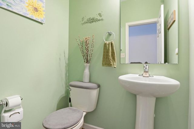 505 BROOKSHIRE DR, Lancaster, PA 17601