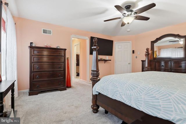 505 BROOKSHIRE DR, Lancaster, PA 17601