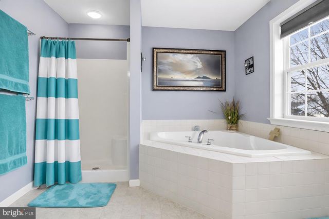 505 BROOKSHIRE DR, Lancaster, PA 17601