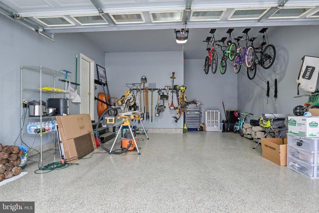 505 BROOKSHIRE DR, Lancaster, PA 17601