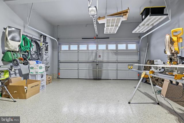 505 BROOKSHIRE DR, Lancaster, PA 17601