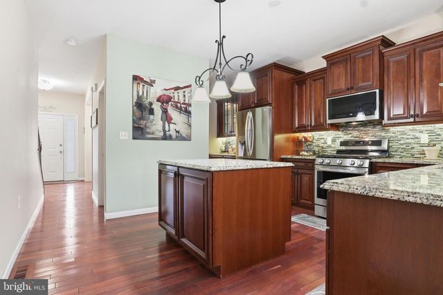 505 BROOKSHIRE DR, Lancaster, PA 17601