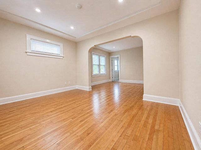 4134 S 1st ROAD, Milwaukee, WI 53207