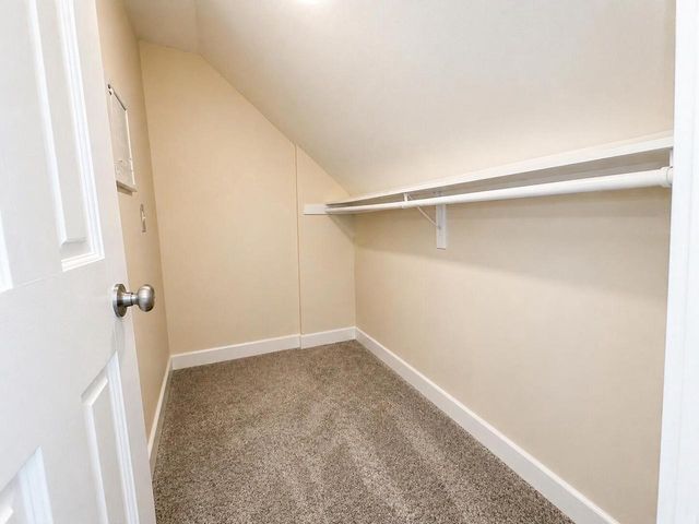4134 S 1st ROAD, Milwaukee, WI 53207