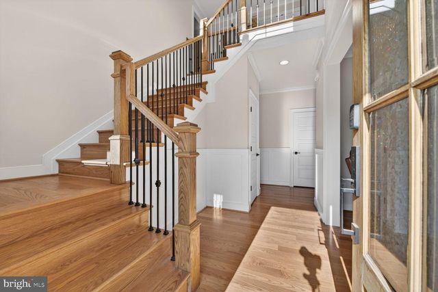 7405 STORM CT, Falls Church, VA 22043