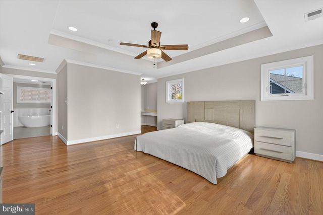 7405 STORM CT, Falls Church, VA 22043