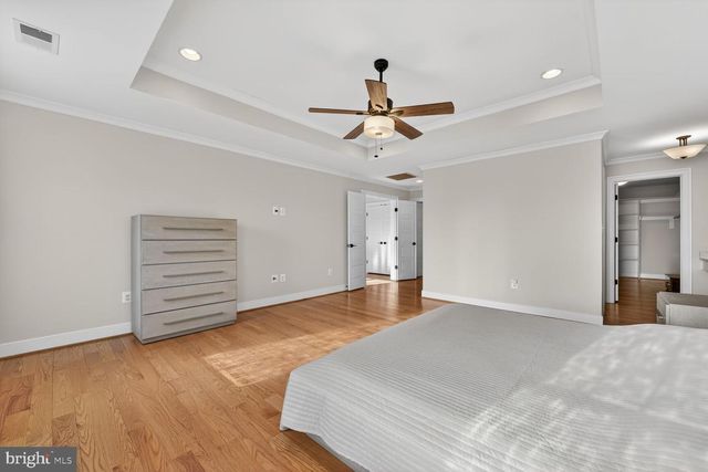 7405 STORM CT, Falls Church, VA 22043