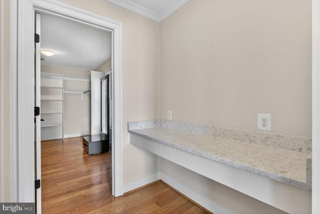 7405 STORM CT, Falls Church, VA 22043