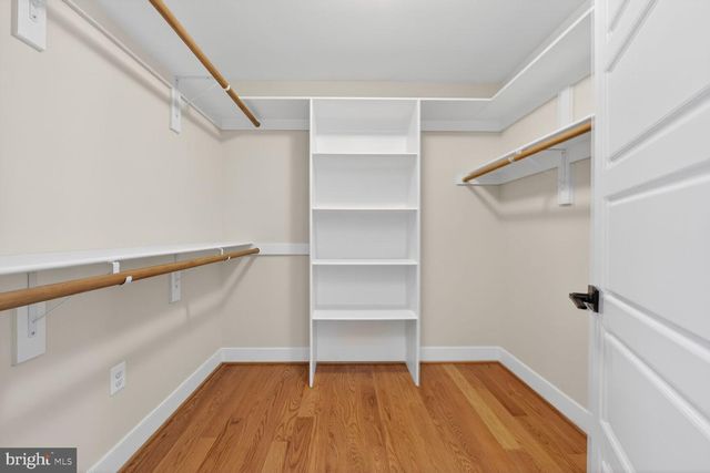 7405 STORM CT, Falls Church, VA 22043