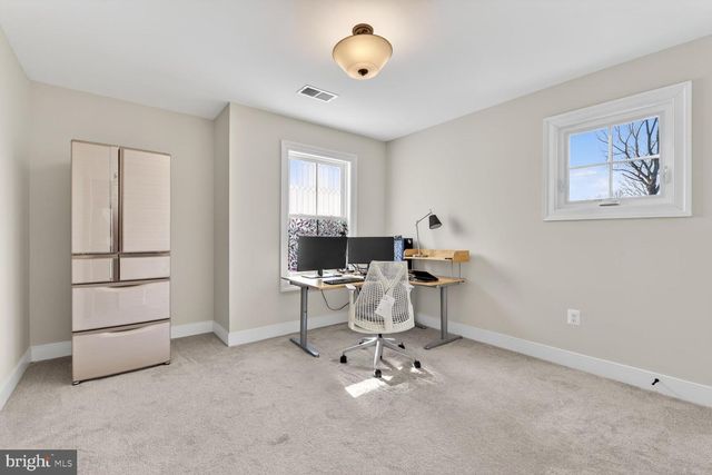 7405 STORM CT, Falls Church, VA 22043