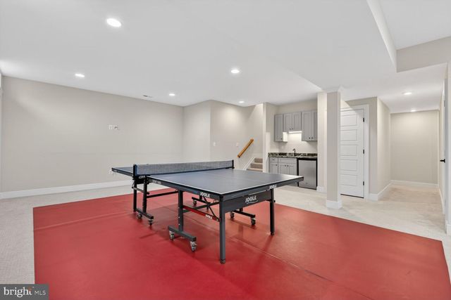 7405 STORM CT, Falls Church, VA 22043