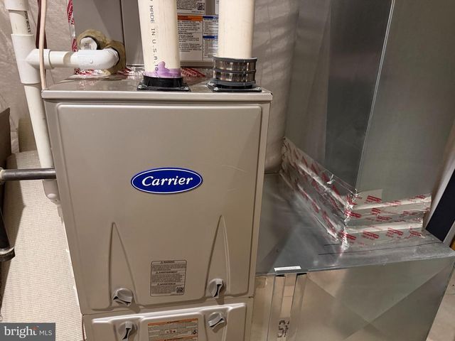 7405 STORM CT, Falls Church, VA 22043