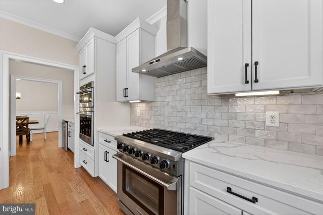 7405 STORM CT, Falls Church, VA 22043