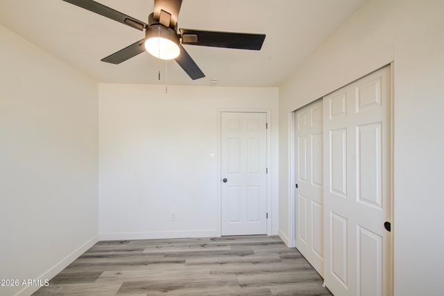 6001 W Pinchot Avenue, Phoenix, AZ 85033