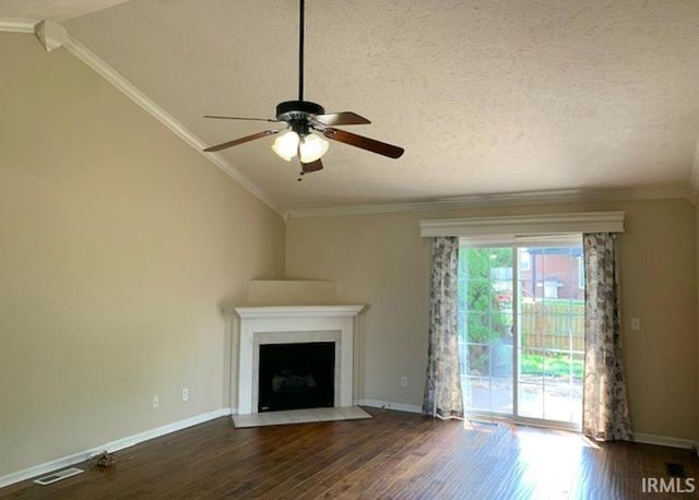 10659 Midway Drive, Newburgh, IN 47630