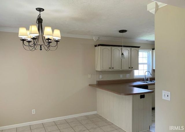 10659 Midway Drive, Newburgh, IN 47630
