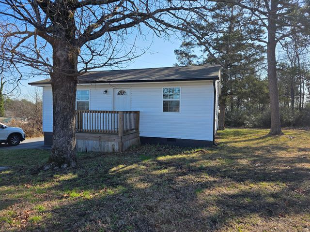 265 S Cedar Lane, Fort Oglethorpe, GA 30742