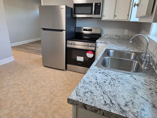 265 S Cedar Lane, Fort Oglethorpe, GA 30742