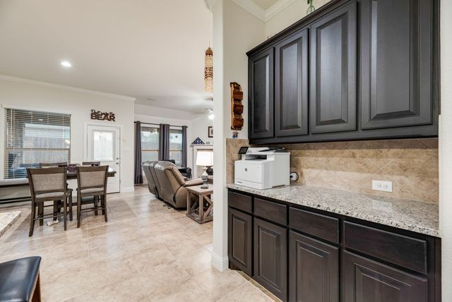 8116 Glenn Day Drive, Arlington, TX 76002