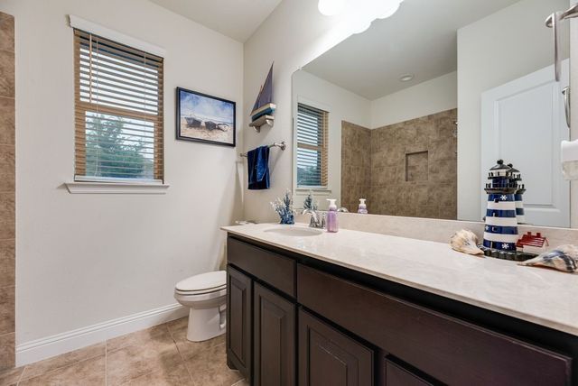 8116 Glenn Day Drive, Arlington, TX 76002