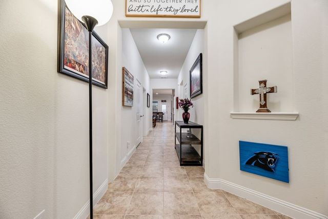 8116 Glenn Day Drive, Arlington, TX 76002