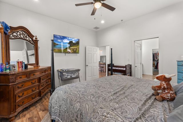 7 Charles Way, Edgewood, NM 87015