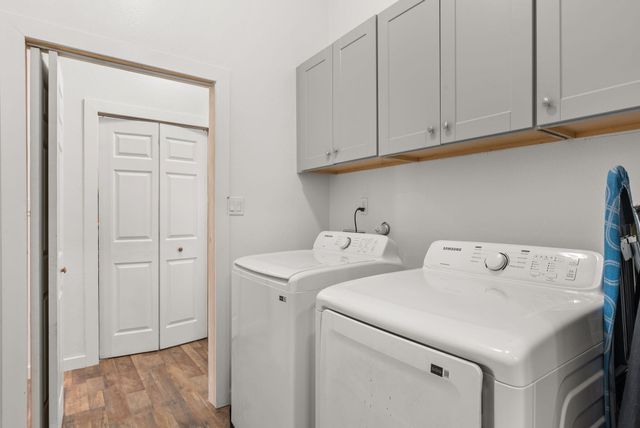 7 Charles Way, Edgewood, NM 87015