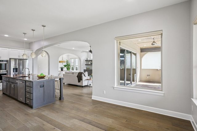 109 Charmstone LN, Georgetown, TX 78628