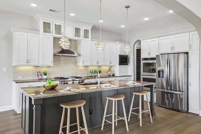 109 Charmstone LN, Georgetown, TX 78628