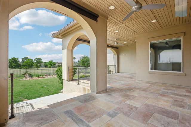 109 Charmstone LN, Georgetown, TX 78628