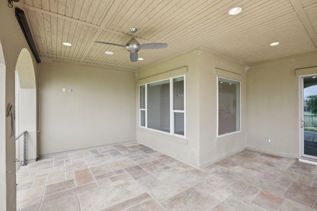 109 Charmstone LN, Georgetown, TX 78628