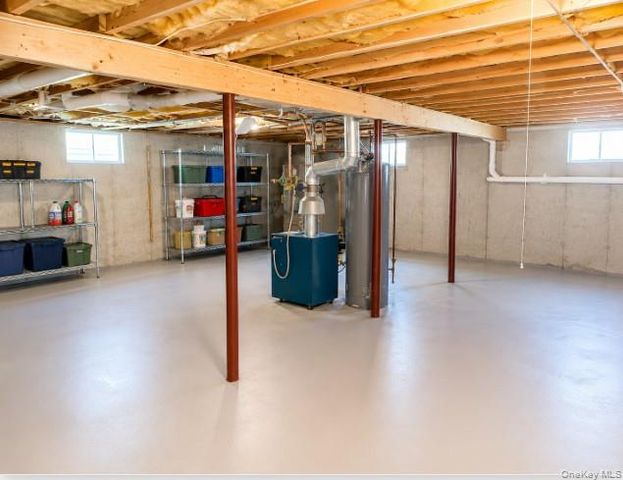 58 Glenmere Lane, Coram, NY 11727