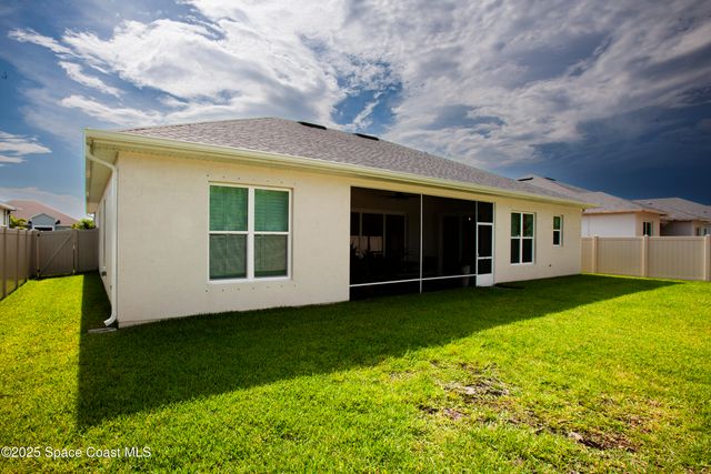 4305 Negal Circle, Melbourne, FL 32901