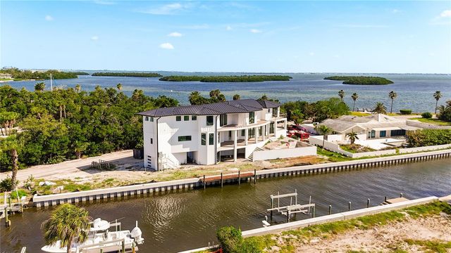 530 JESSMYTH DRIVE, Longboat Key, FL 34228