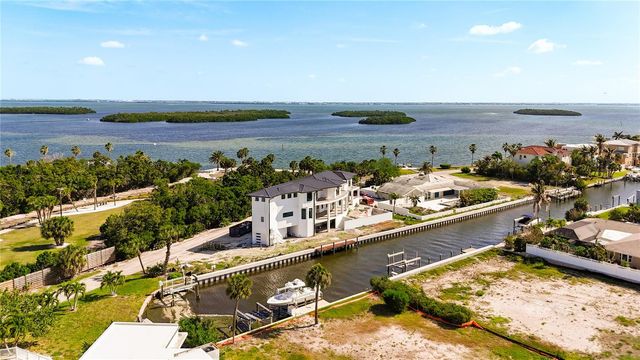 530 JESSMYTH DRIVE, Longboat Key, FL 34228