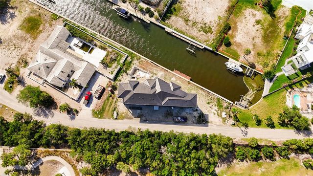 530 JESSMYTH DRIVE, Longboat Key, FL 34228