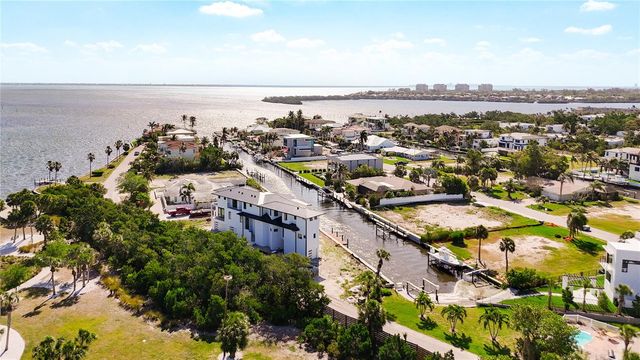 530 JESSMYTH DRIVE, Longboat Key, FL 34228