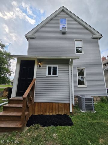 747 W River Road N, Elyria, OH 44035
