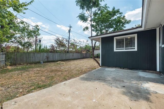 1511 Casey LN, Round Rock, TX 78664