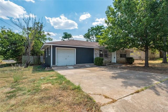 1511 Casey LN, Round Rock, TX 78664