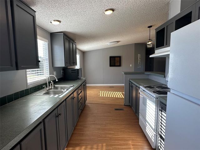 401 County Road 248, Georgetown, TX 78633