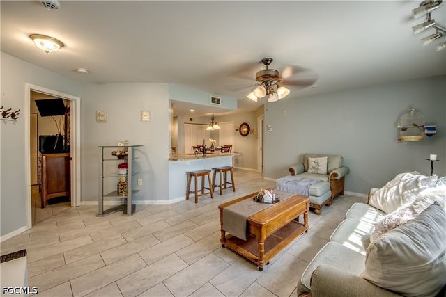 1761 Four Mile Cove PKWY 513, Cape Coral, FL 33990