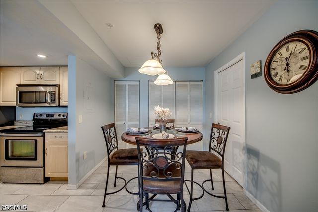 1761 Four Mile Cove PKWY 513, Cape Coral, FL 33990