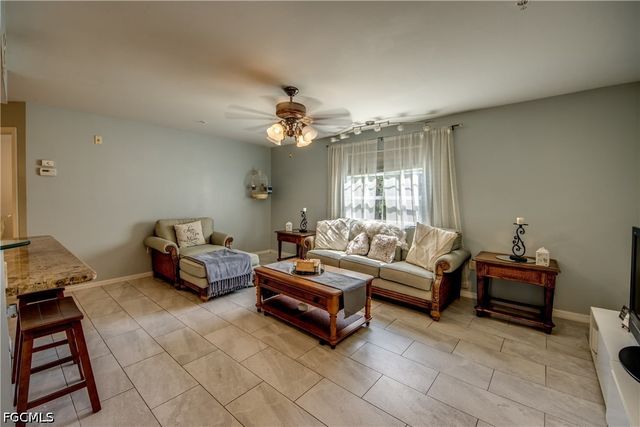 1761 Four Mile Cove PKWY 513, Cape Coral, FL 33990