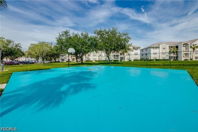 1761 Four Mile Cove PKWY 513, Cape Coral, FL 33990