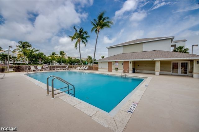 1761 Four Mile Cove PKWY 513, Cape Coral, FL 33990