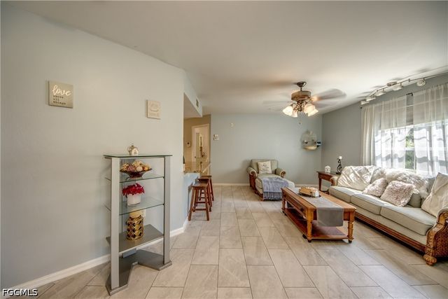 1761 Four Mile Cove PKWY 513, Cape Coral, FL 33990