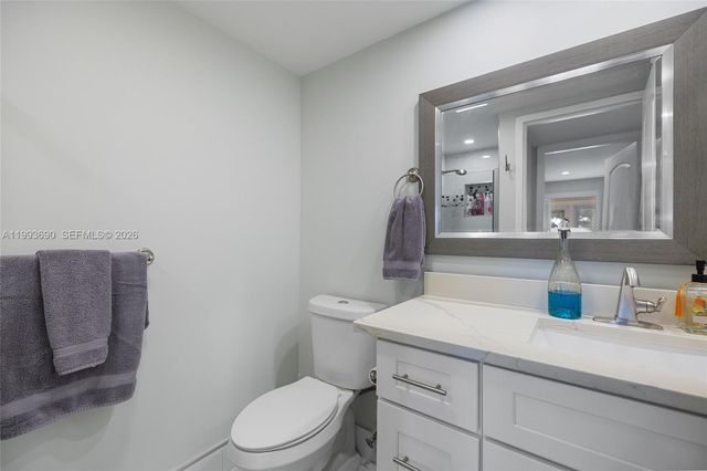 72 Monaco B 72, Delray Beach, FL 33446